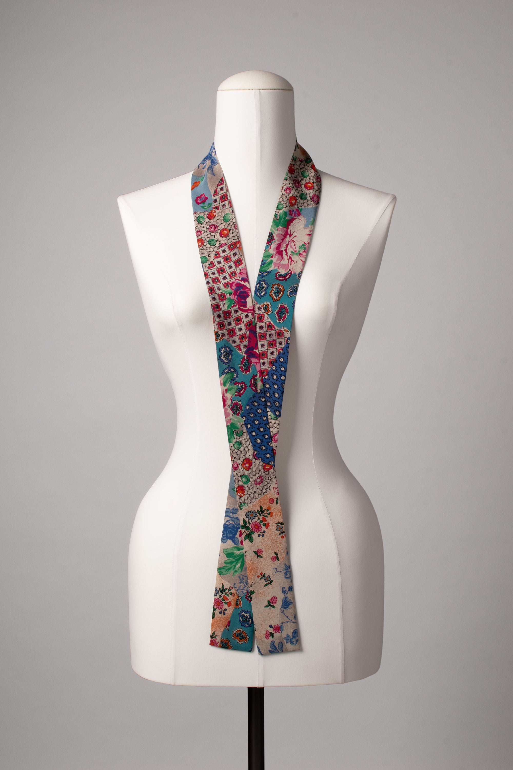 Minischal | Damenschal "Patchwork Flowers"