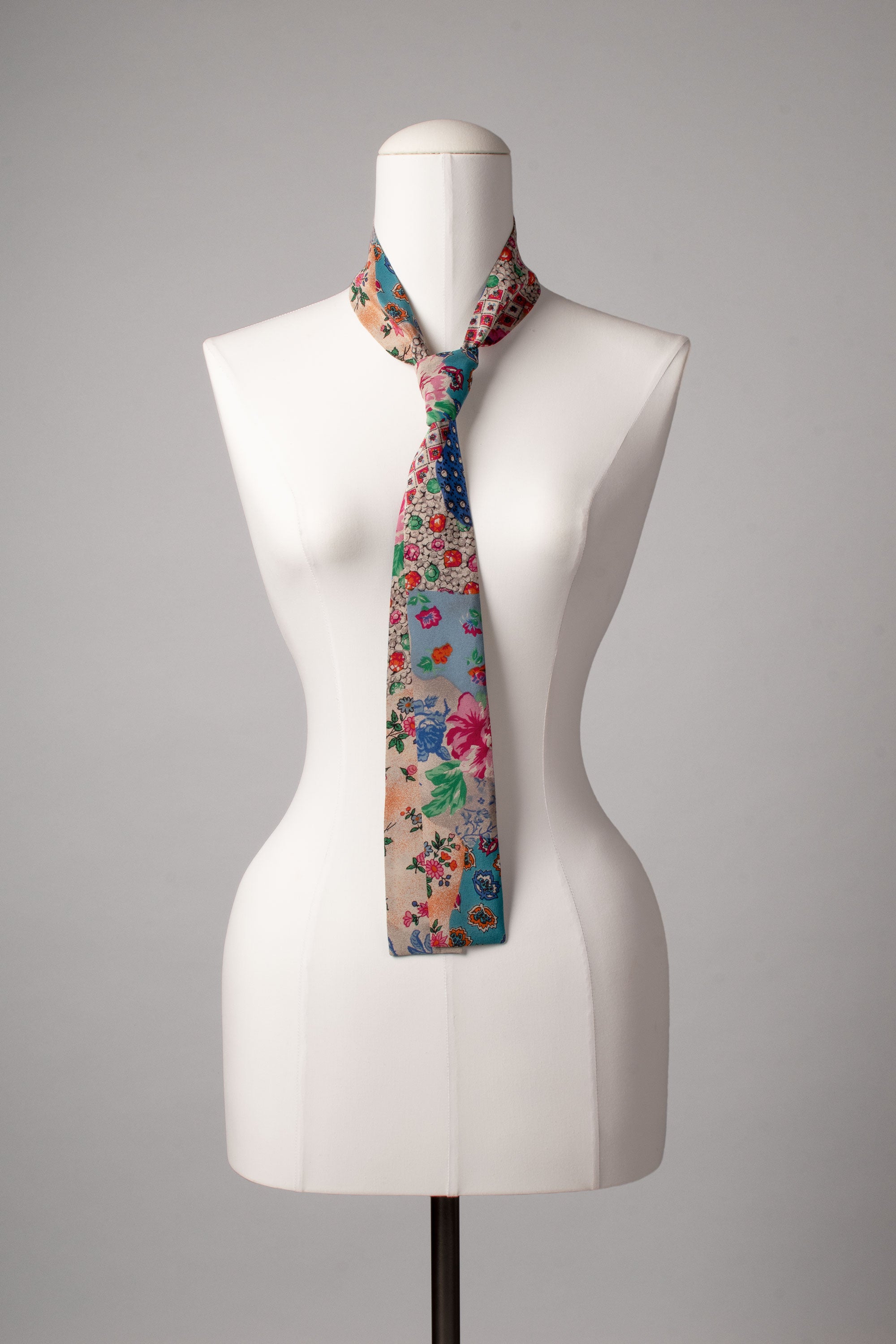 Minischal | Damenschal "Patchwork Flowers"