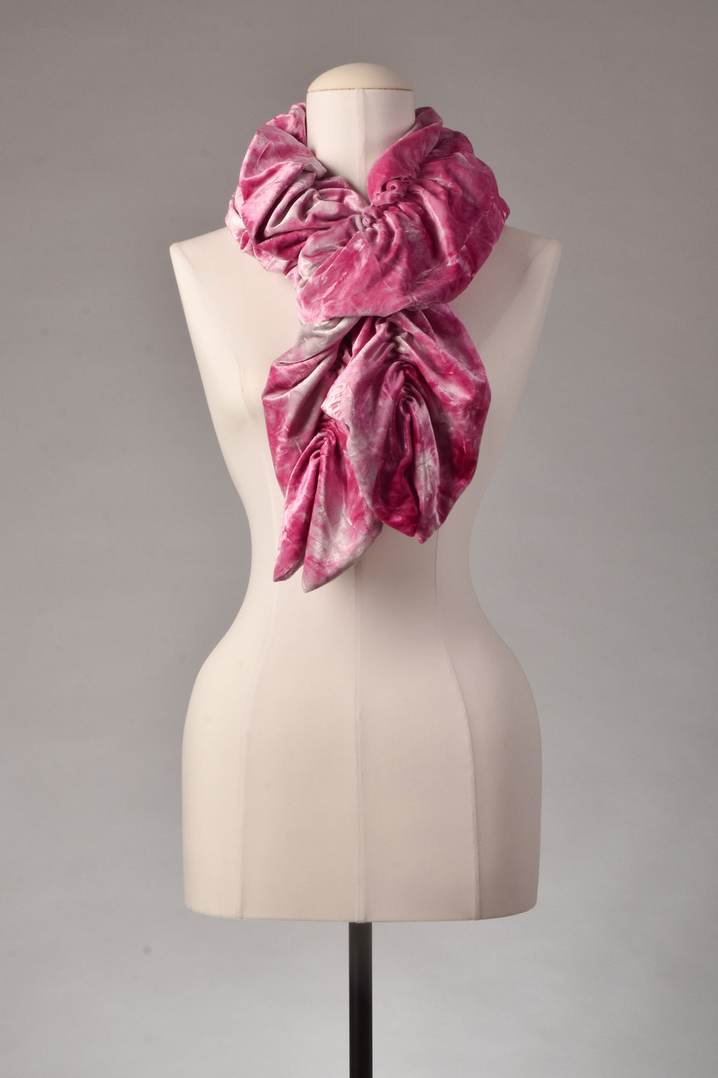 Samtschal | Damenschal "Crushed Purple-White Marble Velvet Cascade"