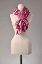 Samtschal | Damenschal "Crushed Purple-White Marble Velvet Cascade"