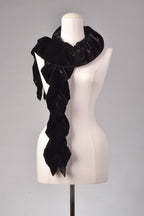 Samtschal | Damenschal "Black Velvet Cascade"