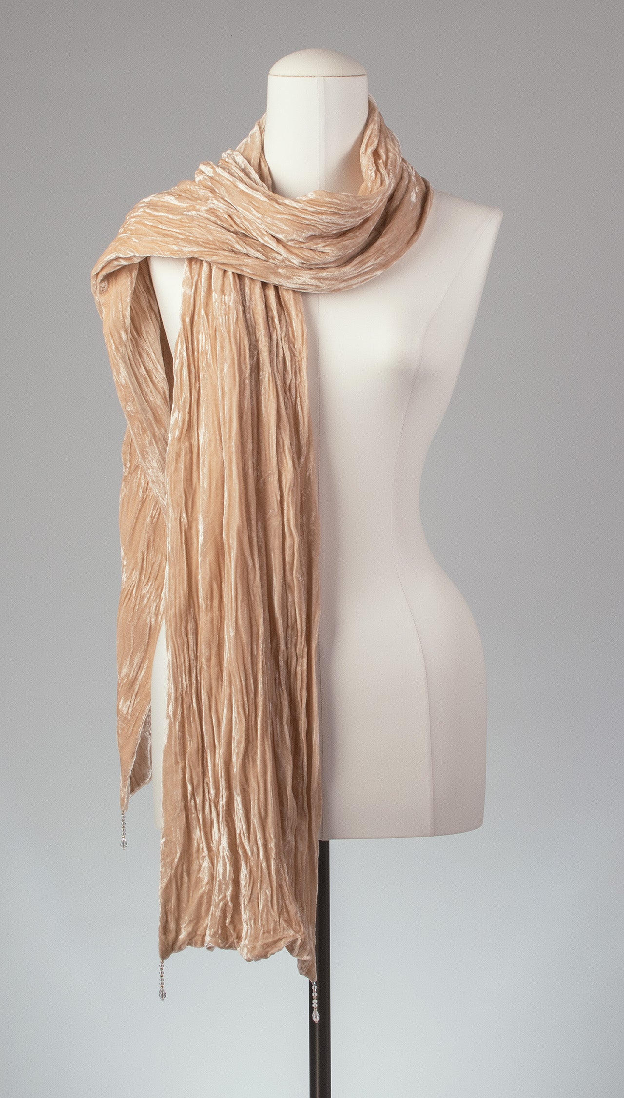 Samtschal | Damenschal "Powder Velvet Wrinkle Crash"