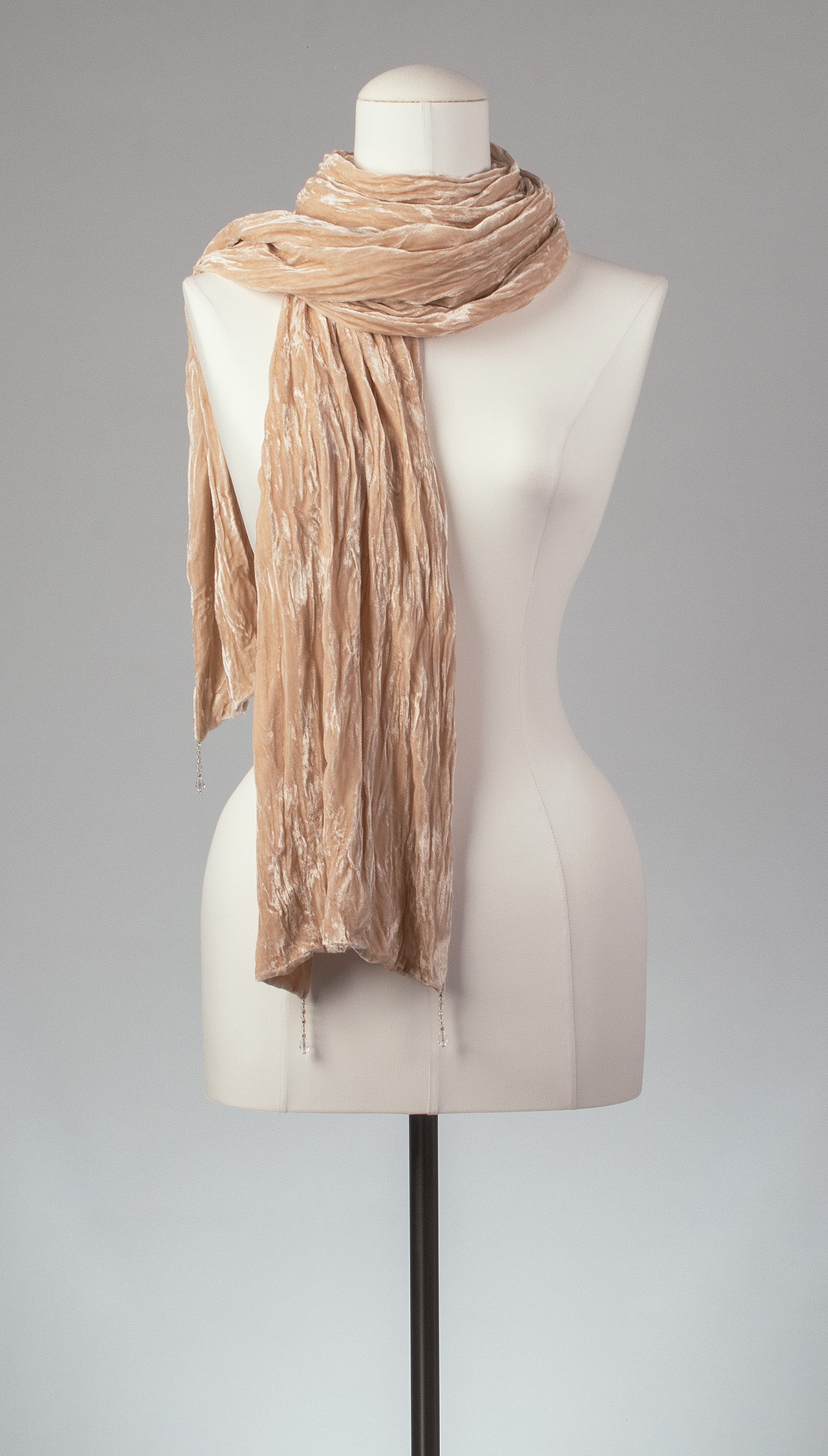 Samtschal | Damenschal "Powder Velvet Wrinkle Crash"