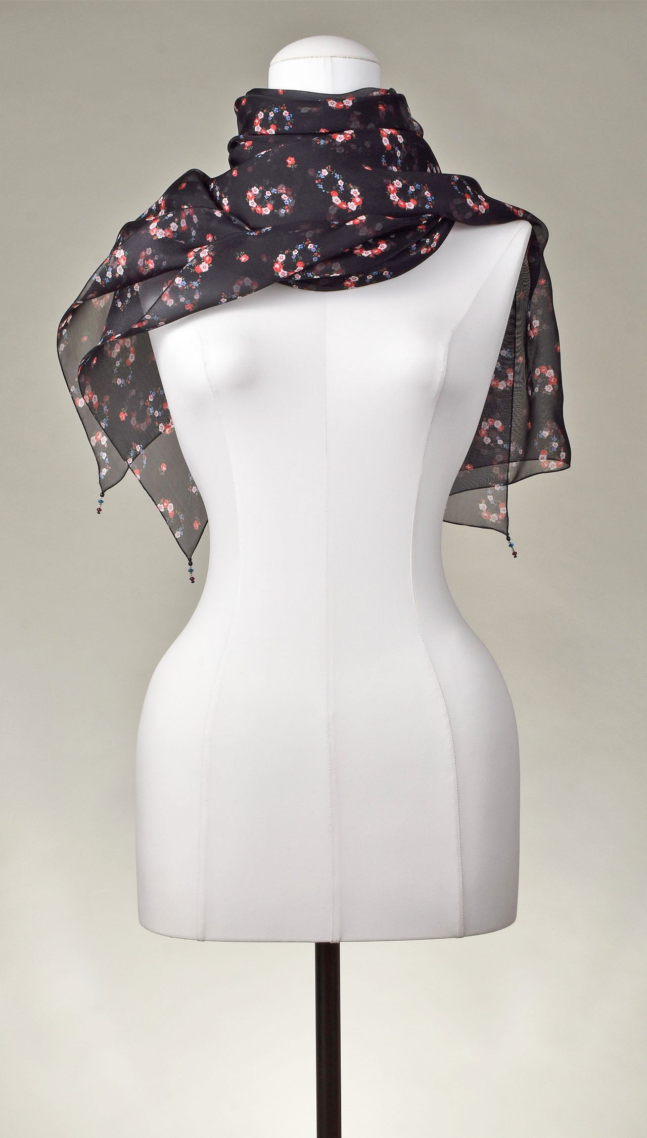 Seidenschal | Damenschal "Kränzchen"