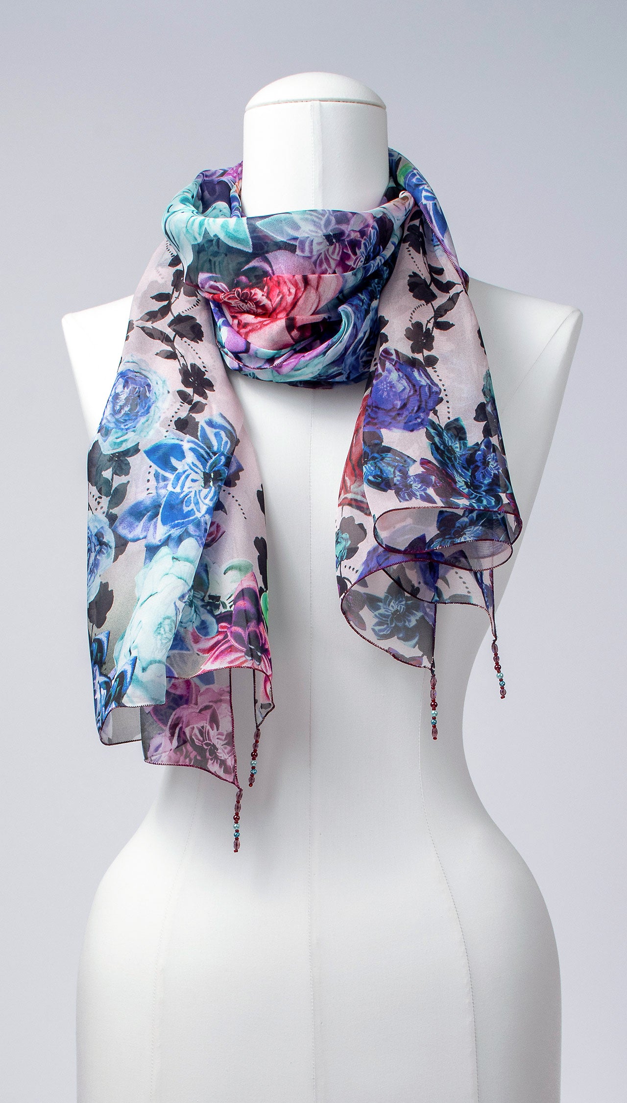 Seidenschal | Damenschal "Bluish Blossoms"