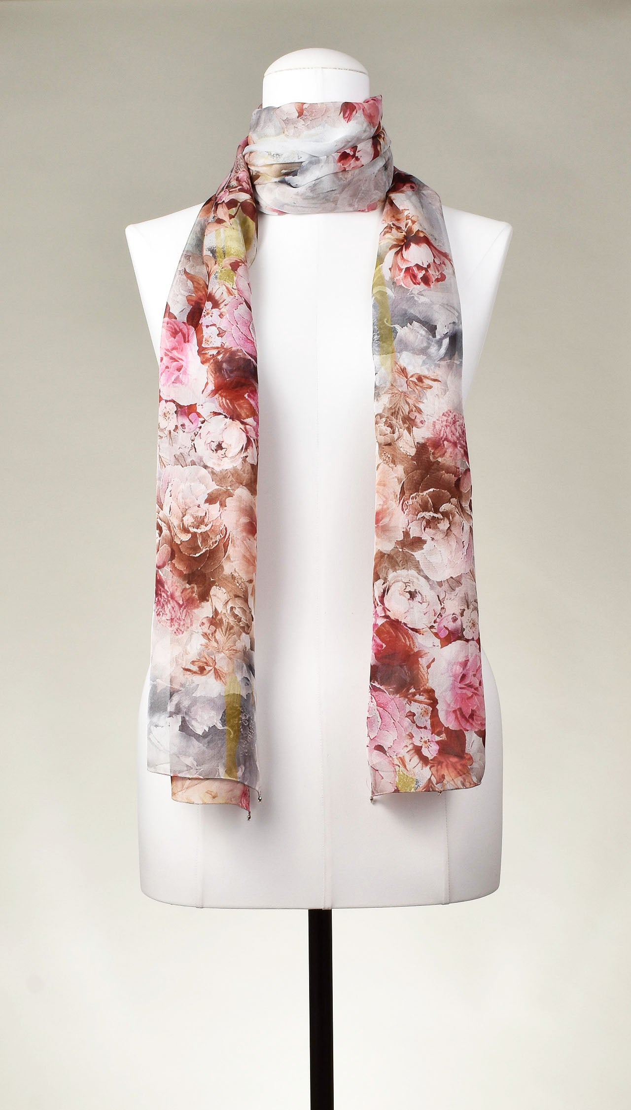 Seidenschal | Damenschal "Hazy Roses"