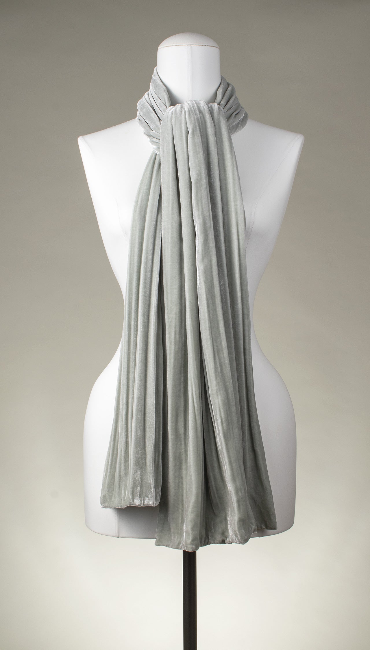 Samtschal | Damenschal "Ice Grey Velvet"