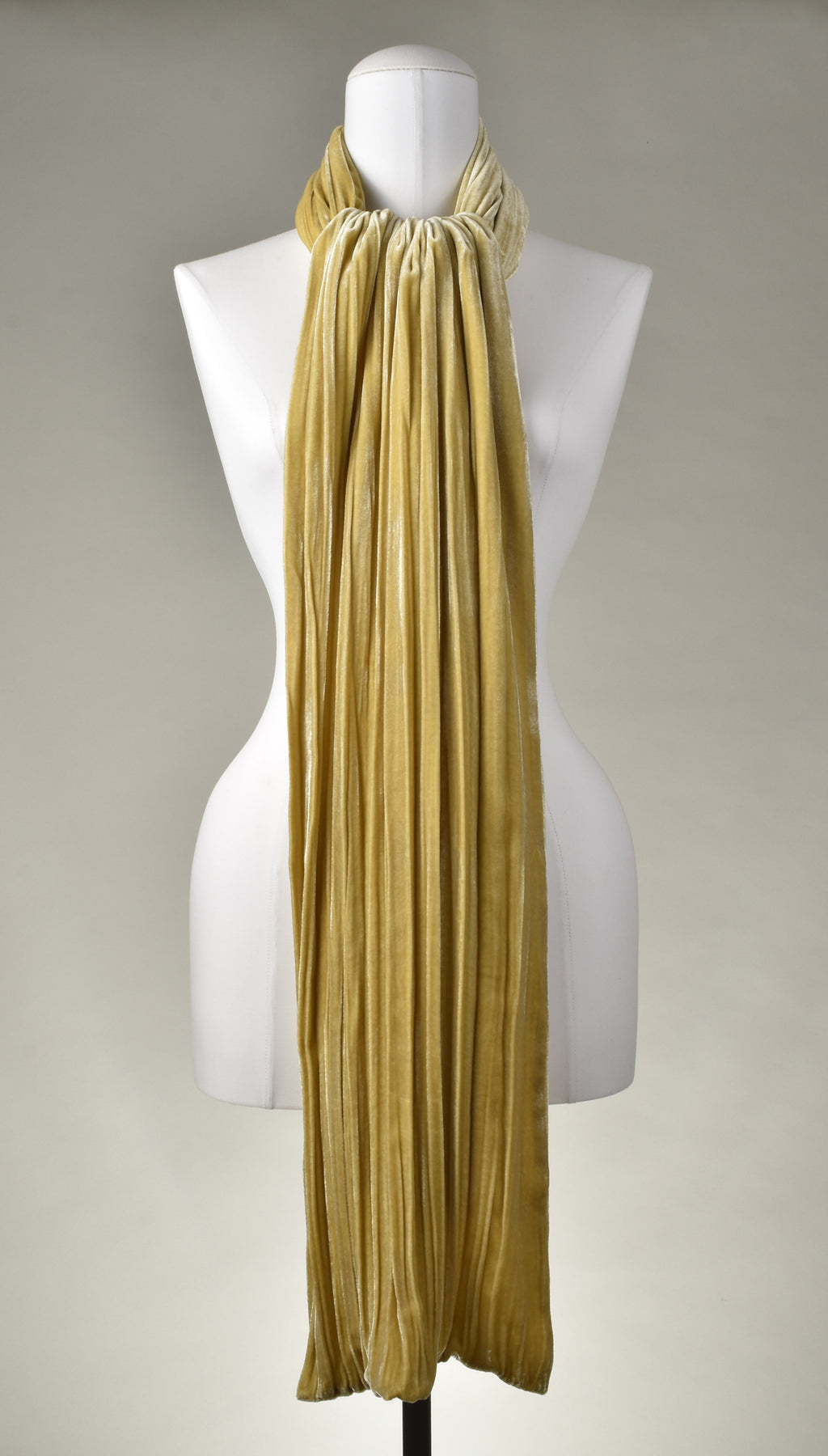 Samtschal | Damenschal "Ginger Velvet Straight Crash with Tassels"