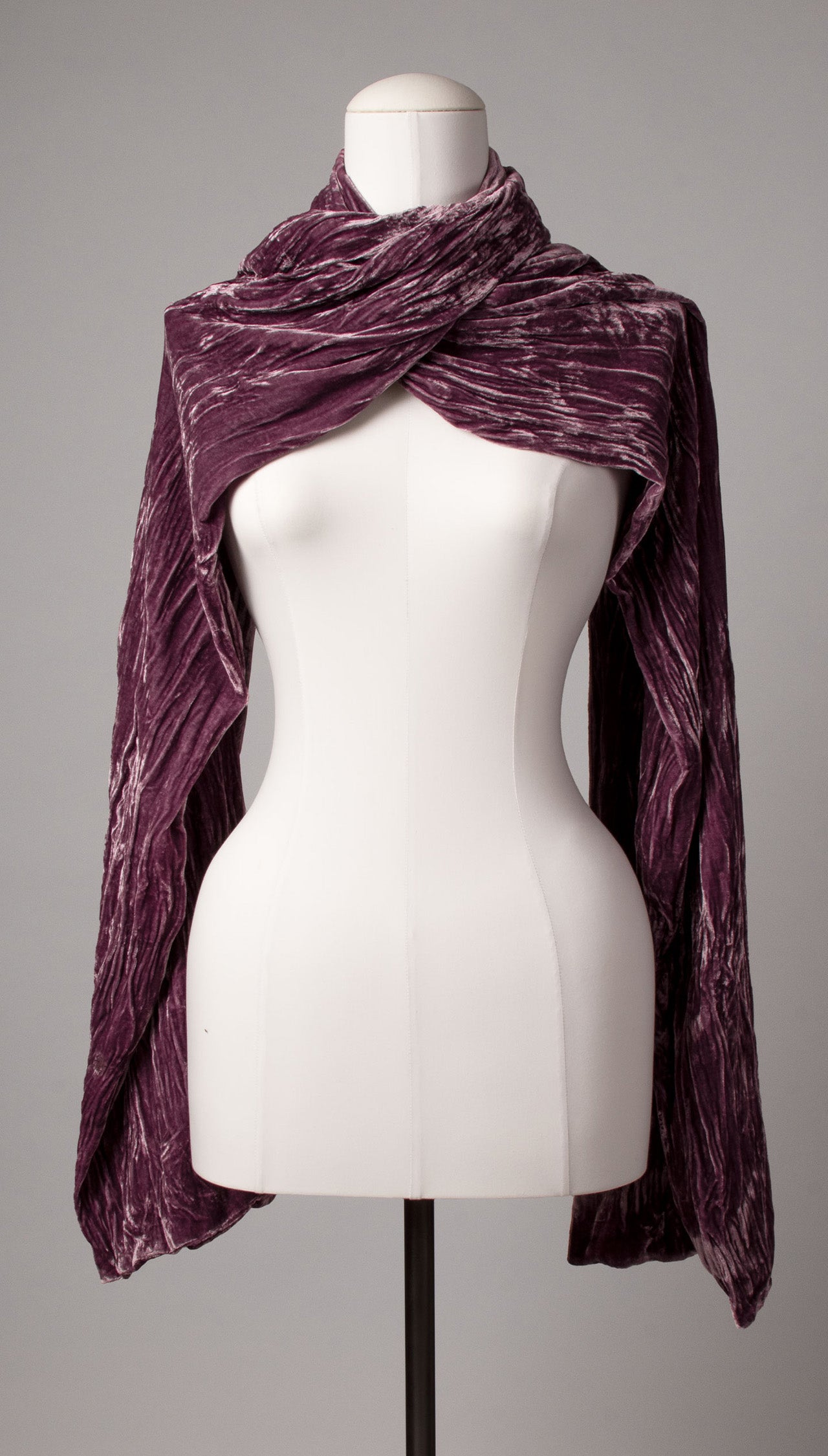 Samtschal | Damenschal "Lilac Velvet Wrinkle Crash"