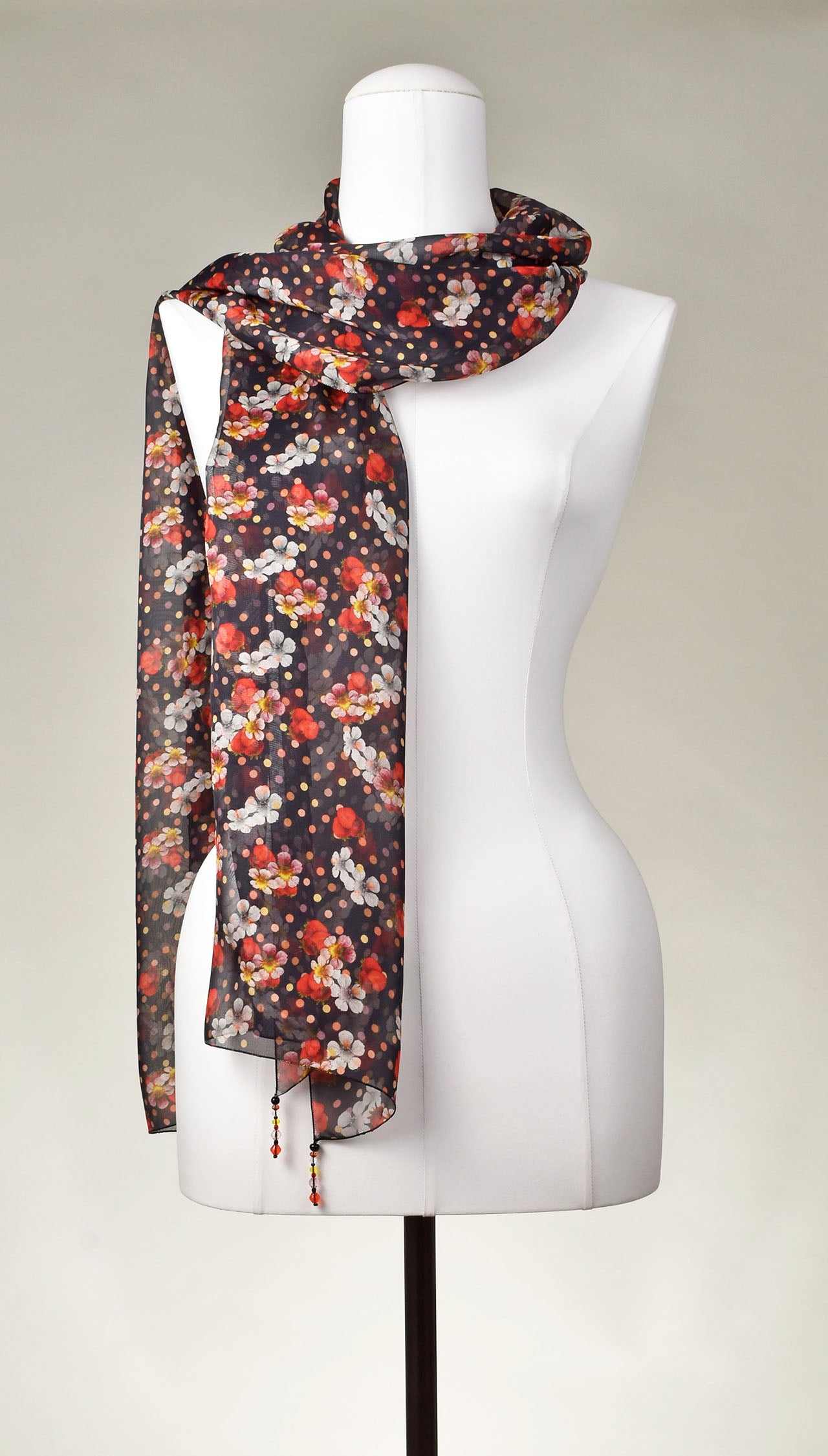 Seidenschal | Damenschal "Strawberries Blossoms & Dots"