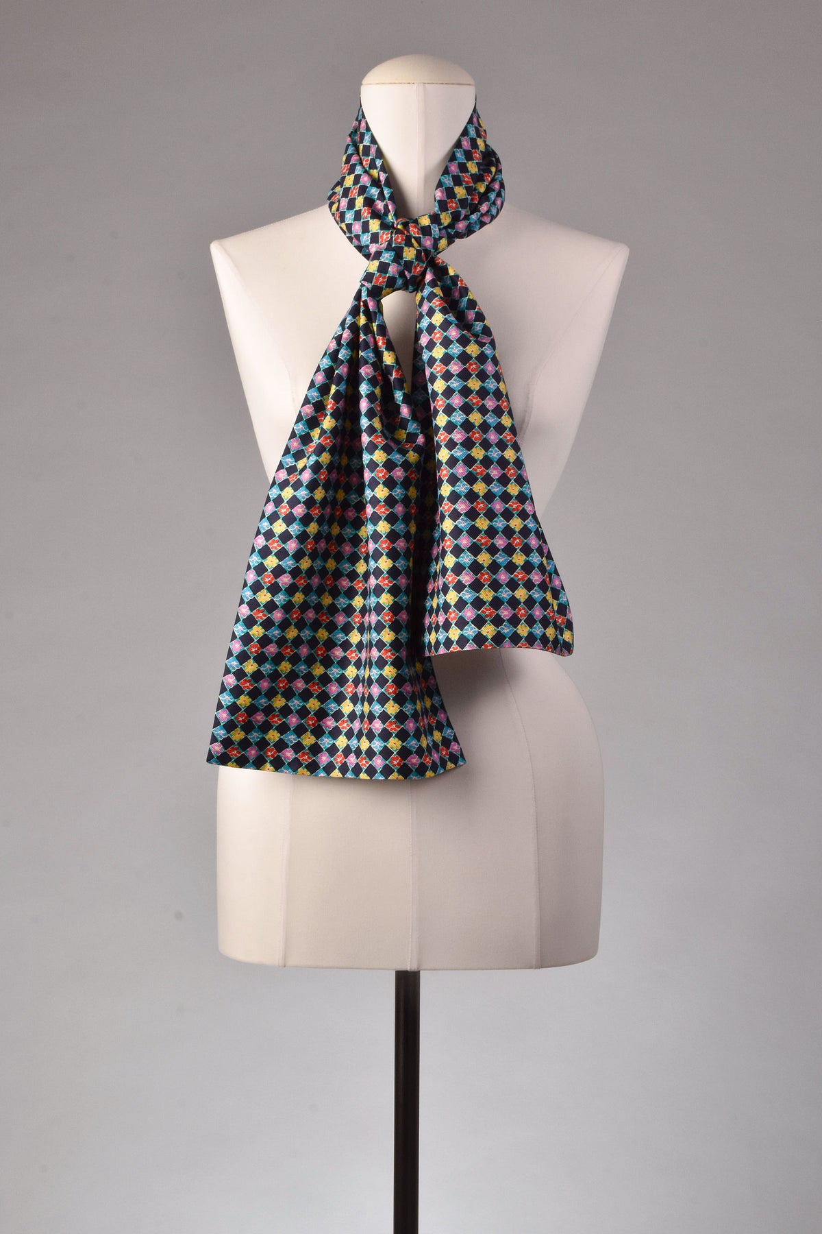Seidenschal | Unisex "The Floral Grid"
